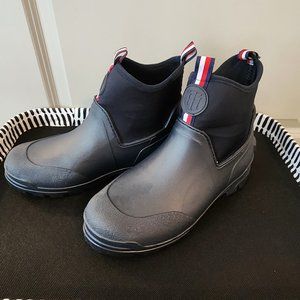 Tommy Hilfiger' Chaney Designer Rainboots (size 9)